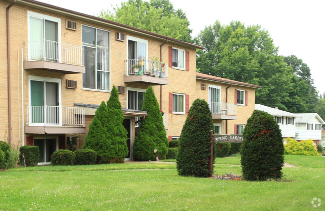 Building Photo - Spring Garden Apartments