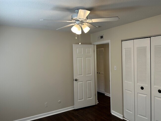 Building Photo - 1769 High School Dr