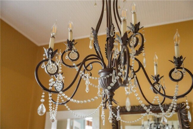 Building Photo - 152 Rivertown Rd