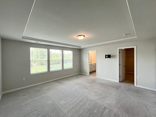 Building Photo - Newly Built 4BD, 3.5BA Zebulon Home with a First Floor Bedroom and Screened Patio in an HOA Commu...