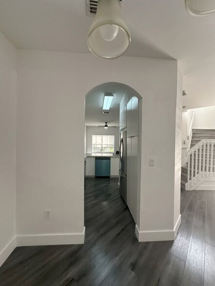Building Photo - 14051 SW 49th St
