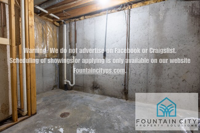 Building Photo - 8313-8315 Kaill Road