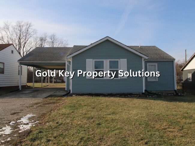 Building Photo - MUNCIE 2 BR 1 BA House with Carport and Large Yard (NO SECTION 8)