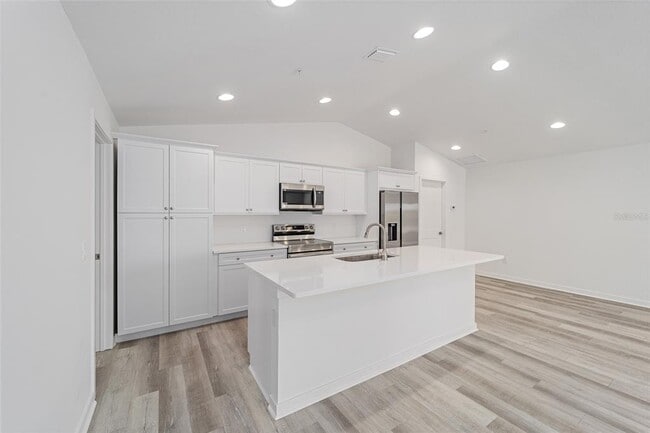Building Photo - 4417 NW 74th Terrace