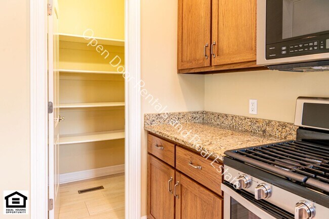 Building Photo - 13558 Paperbark Trail