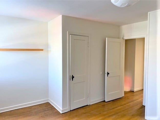 Building Photo - 1247 W 37th St