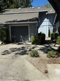 Building Photo - 4175 Amberwood Cir