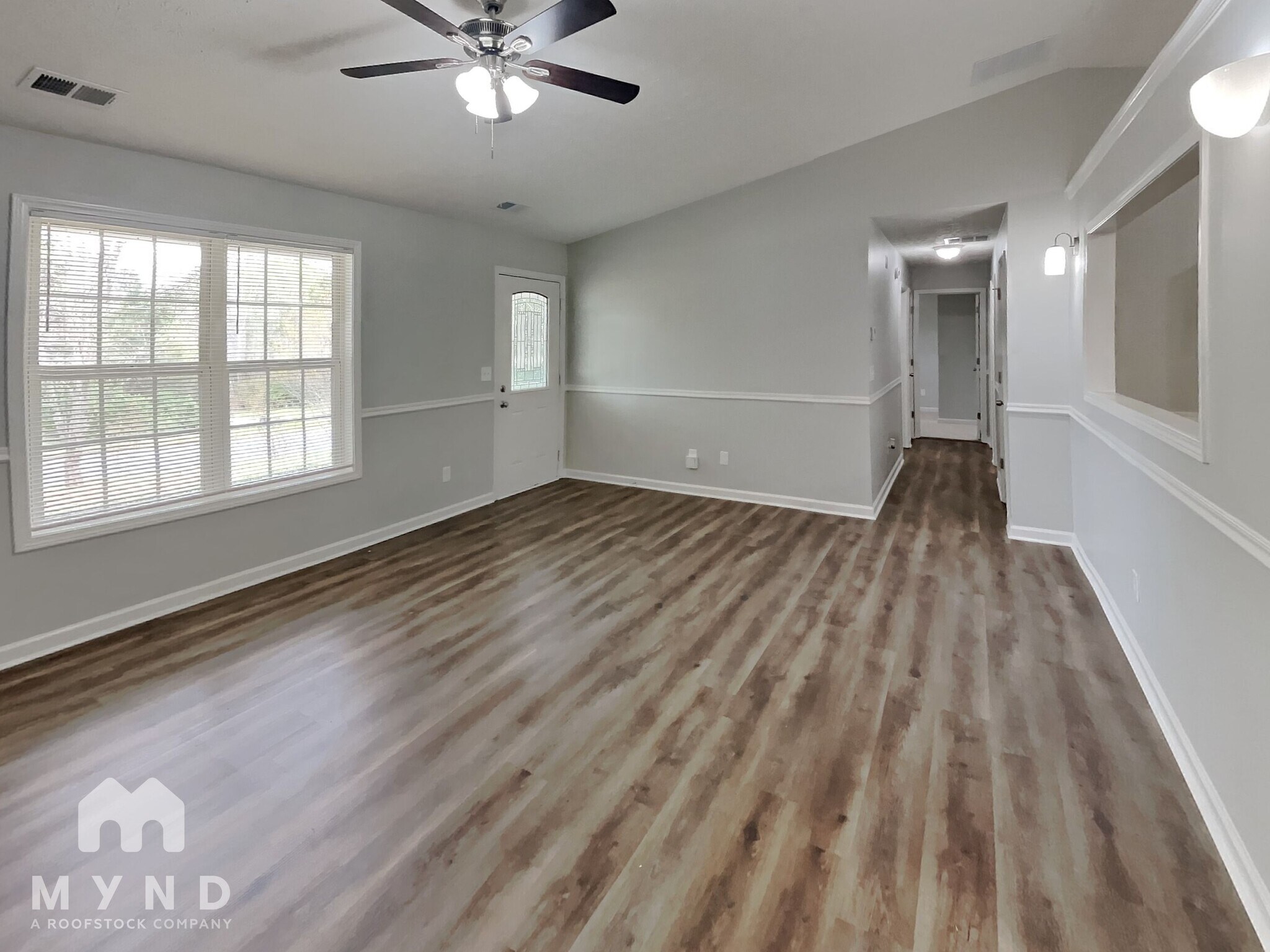 Building Photo - 140 Pebble Ridge Dr