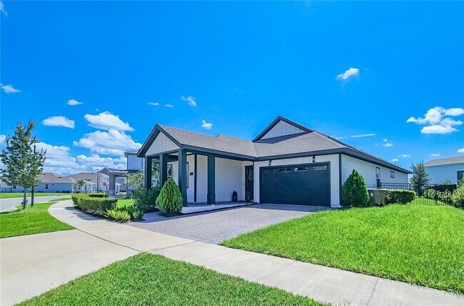 Building Photo - 6327 Trailblaze Bnd