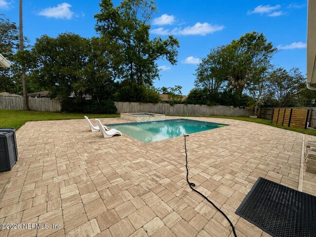 Building Photo - 2740 Sebastian Ct