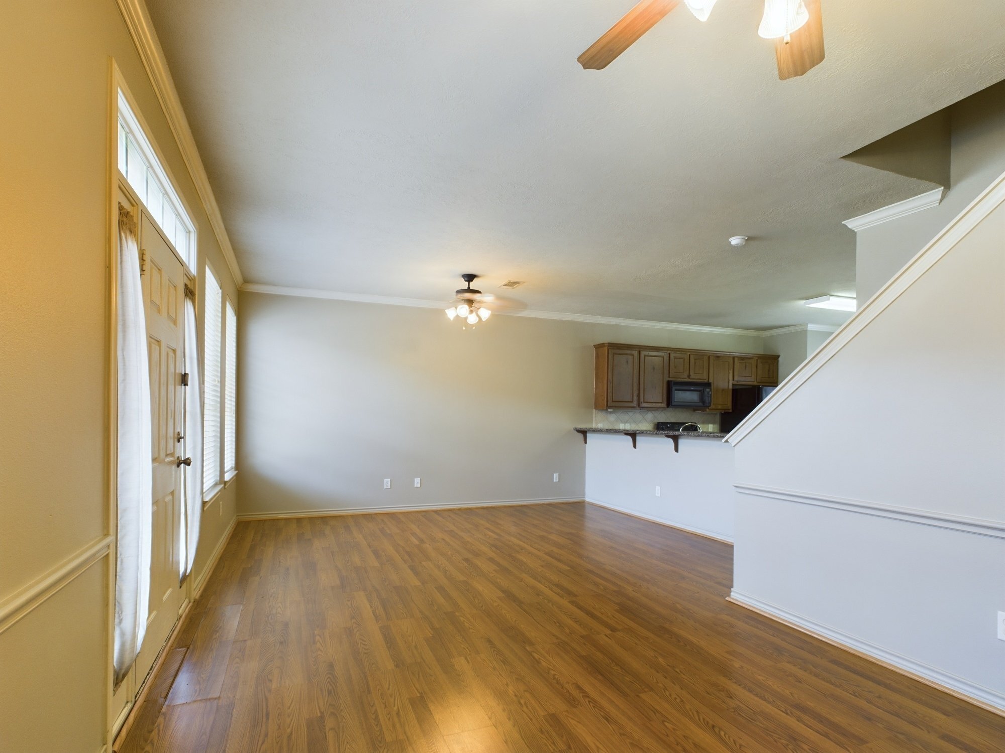 Building Photo - 422 Forest Dr Loop
