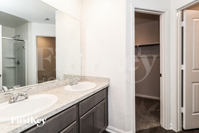 Building Photo - 255 Rd 5102F