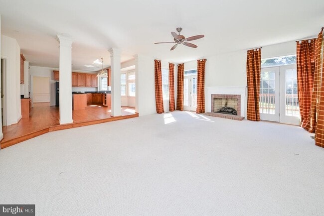 Building Photo - 855 Charwhit Ct