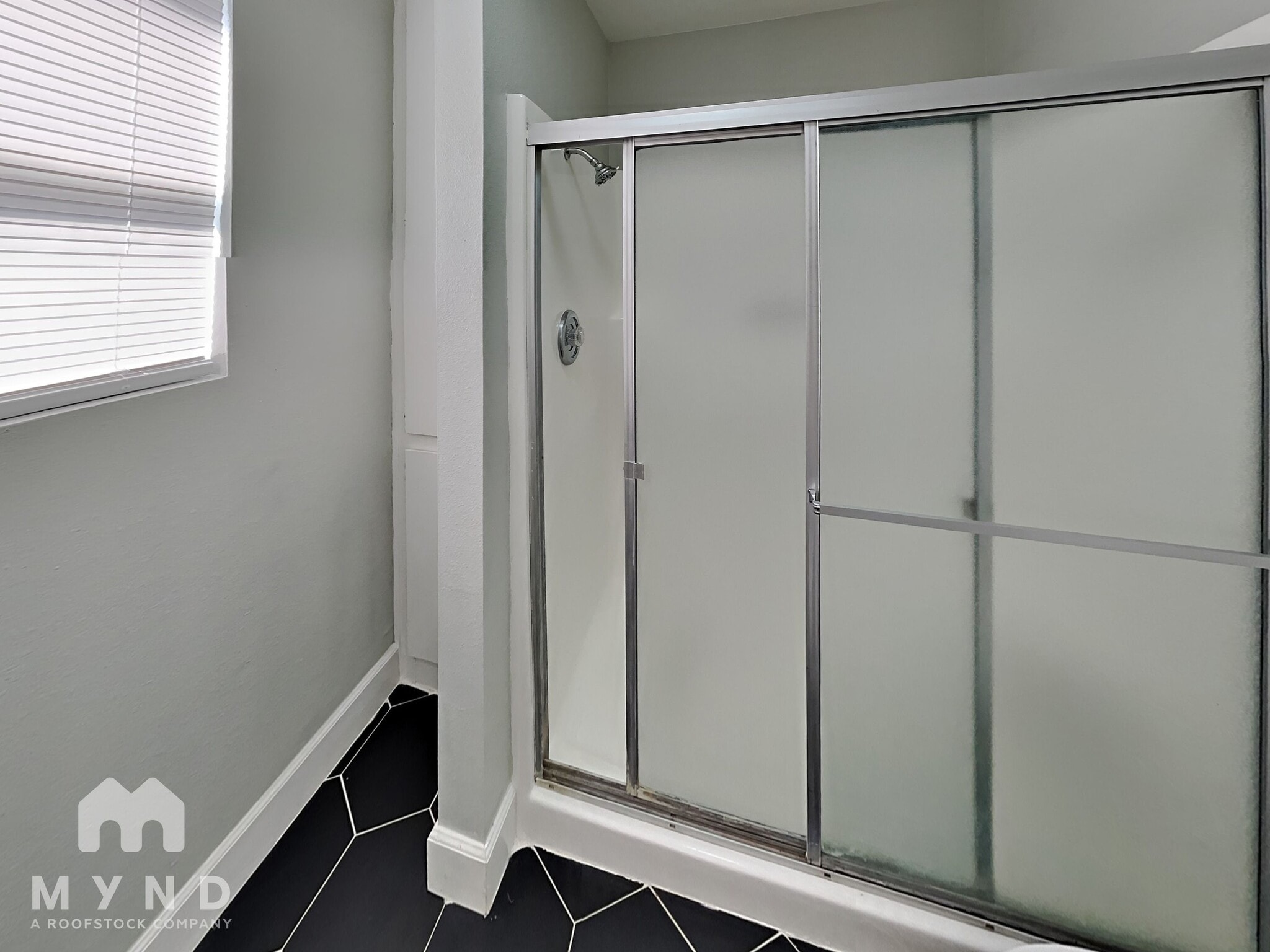 Building Photo - 6233 Don Gaspar Ave