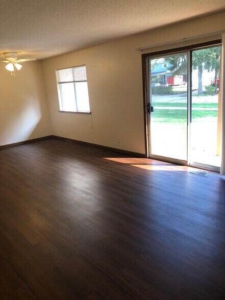 Building Photo - 1405 Moreland St