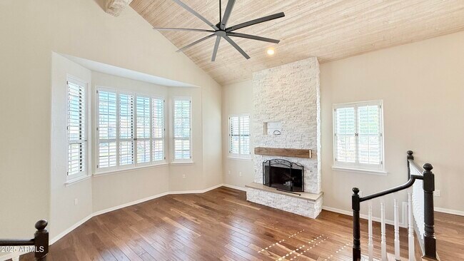 Building Photo - 10188 E Cortez Dr