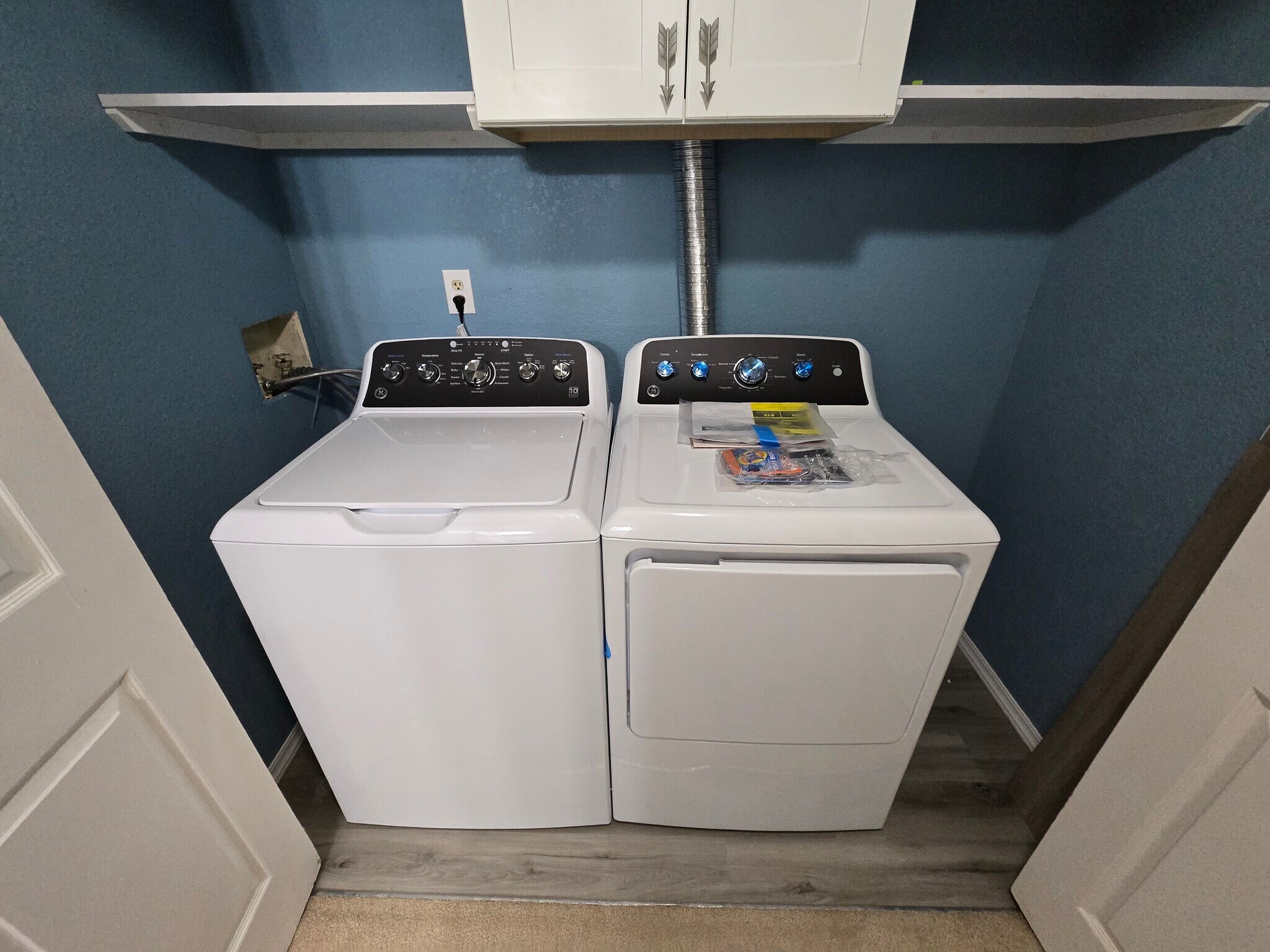 Building Photo - 1885 S Quebec Way