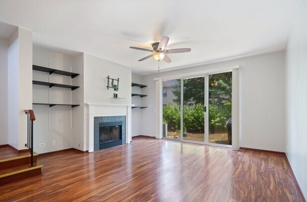 Building Photo - 295 Hunterdon Ct