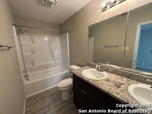 Building Photo - 10206 Barron Fld Dr