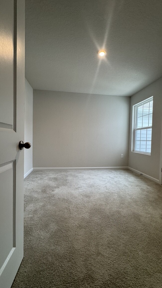 Building Photo - 7176 Luminary ln