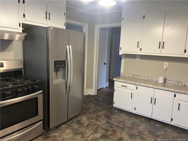 Building Photo - 1700 Cedar Creek Rd