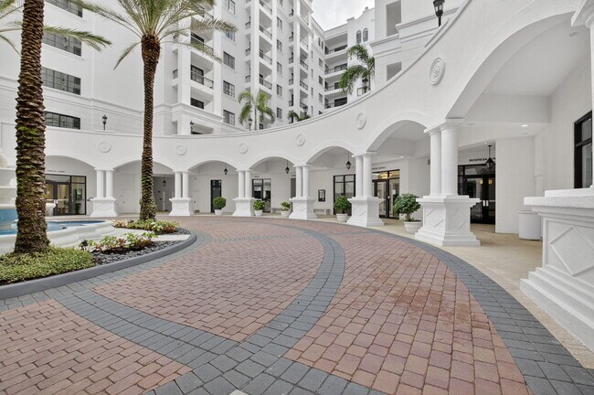 Building Photo - 233 S Federal Hwy