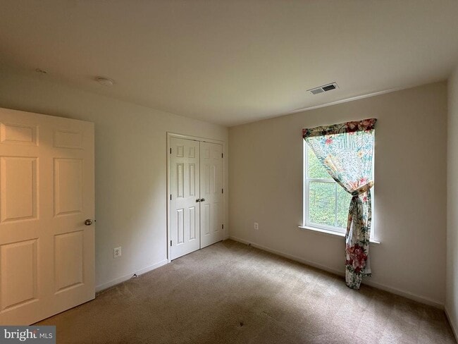 Building Photo - 10215 Daventry Dr