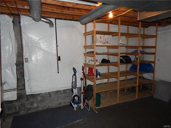 Building Photo - 111 Iron Oak Cir