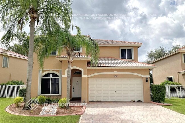 Building Photo - 3774 Woodfield Dr