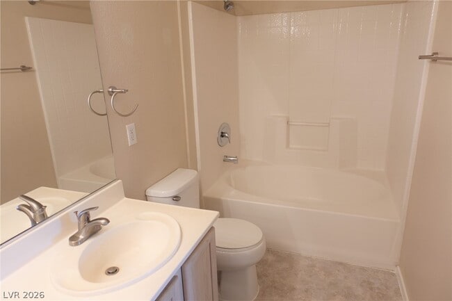 Building Photo - 3131 Key Largo Dr