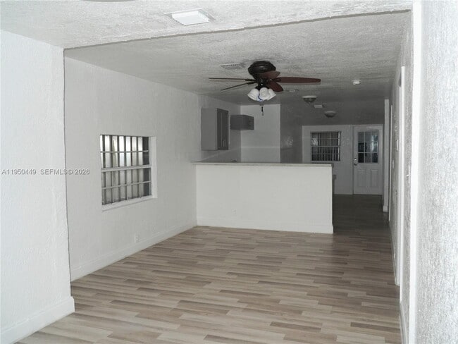 Building Photo - 4079 Linda Ln