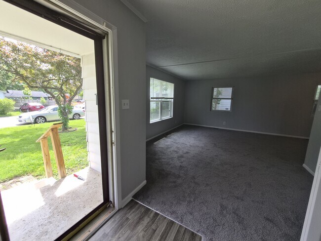 Building Photo - 4708 Payton Ave