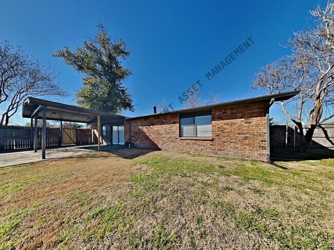 Building Photo - Newly Renovated Single Family Home | 3 BR/2BA | 1-Car Covered Parking | Gated backyard