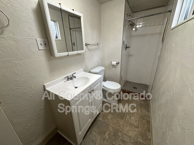 Building Photo - 3635 Garland Ct