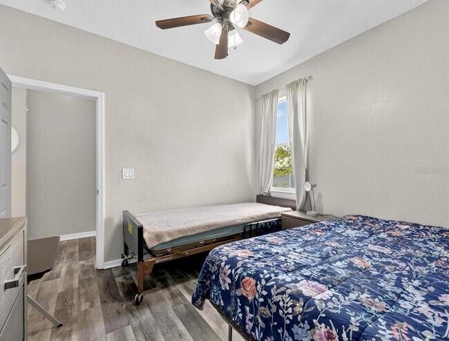 Building Photo - 11414 Bridge Pine Dr