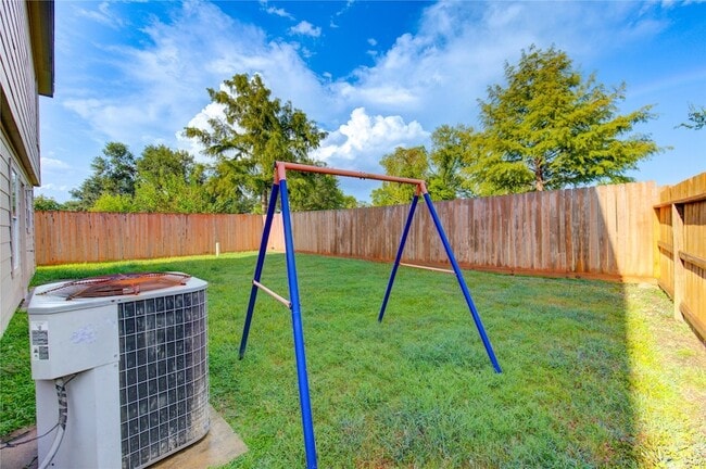 Building Photo - 6422 Mildenhall Ct