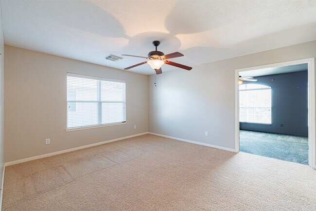 Building Photo - 8322 Encinitas Cove Dr