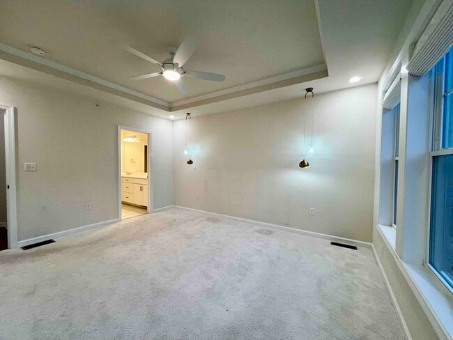 Building Photo - 3 Archer Dr