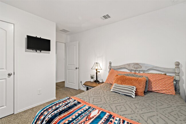 Building Photo - 21521 Starry Night Dr
