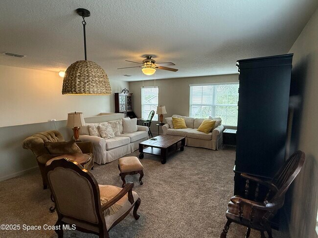 Building Photo - 1120 Swiss Pointe Ln