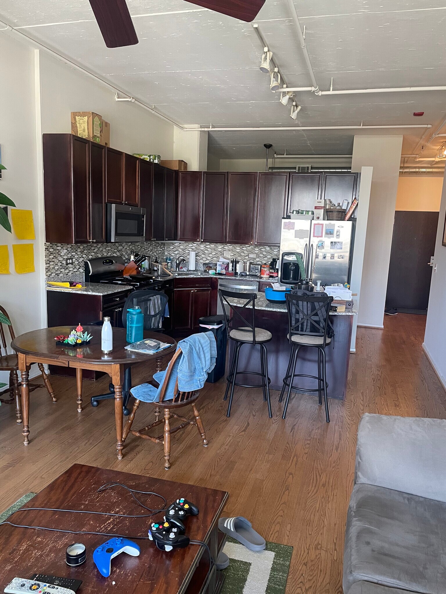 Building Photo - 950 W Monroe St