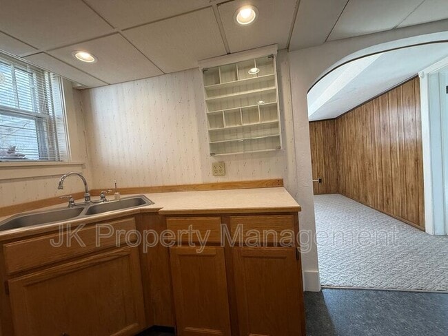 Building Photo - 2217 1st Ave S