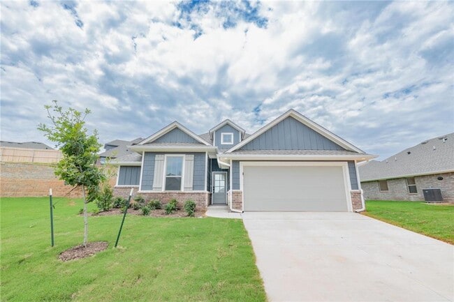 Building Photo - 8233 Hazelwood Way