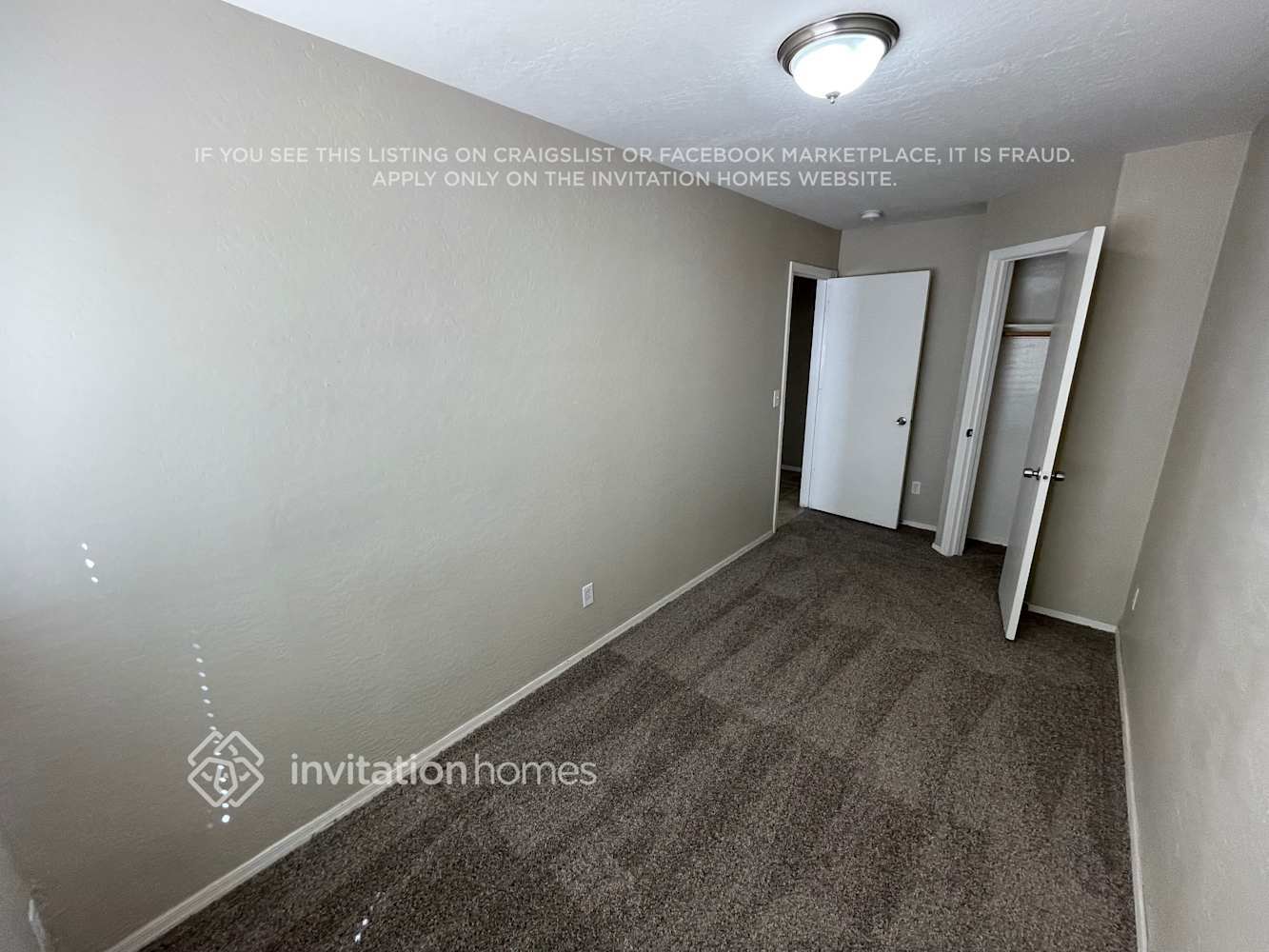 Building Photo - 1309 W Mohave St
