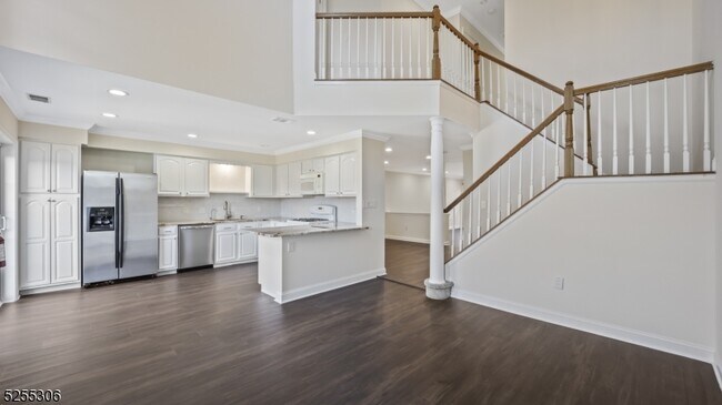Building Photo - 1306 Stech Dr