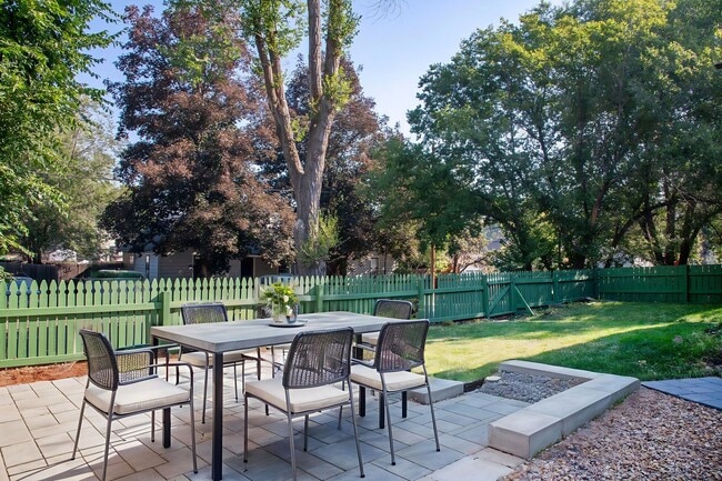 Primary Photo - Charming Westside Duplex! Minutes from Dow...