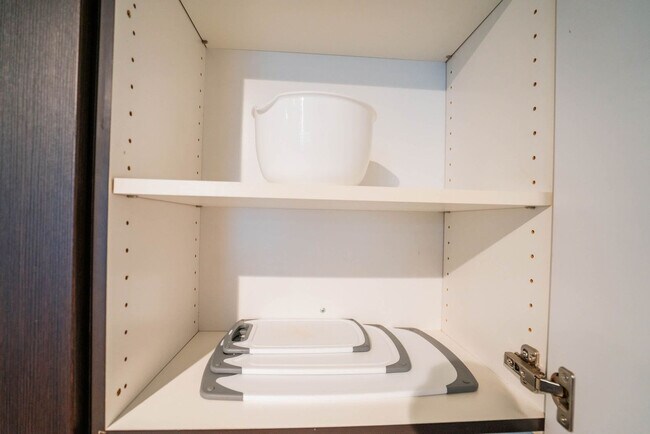 Building Photo - 888 N 4th St