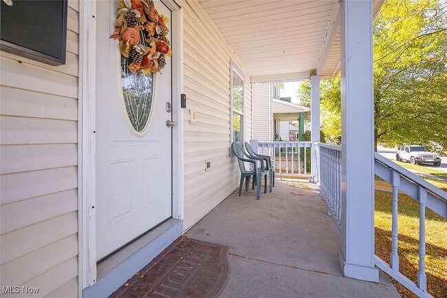 Building Photo - Gorgeous 4BD/2 BA Home for Rent- Cleveland- FIRST MONTH RENT 1/2 OFF!