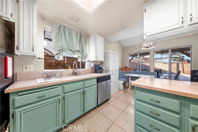 Building Photo - 2047 Westminster Dr