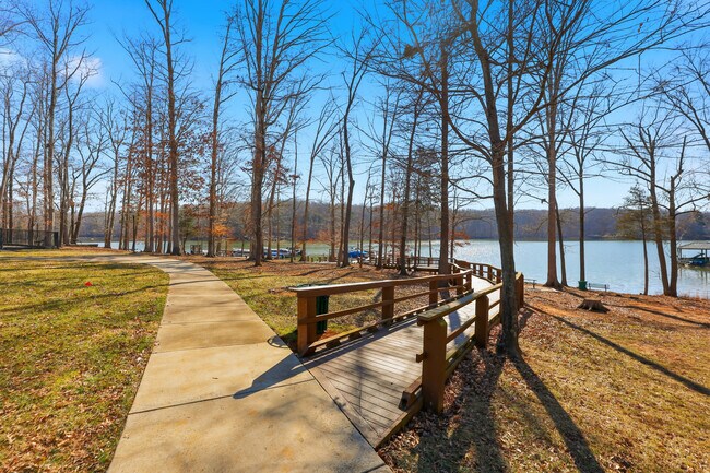 Building Photo - 4008 La Crema Dr